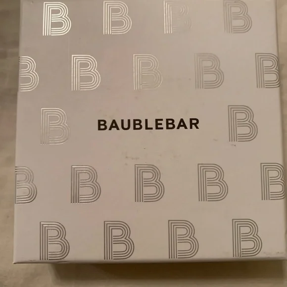 BaubleBar school bus earrings NIB - Picture 4 of 4